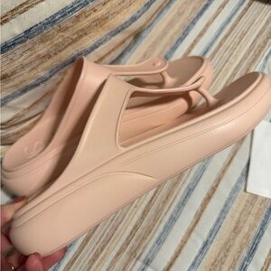 Stuart Weitzman Stufle Sandal Size 8